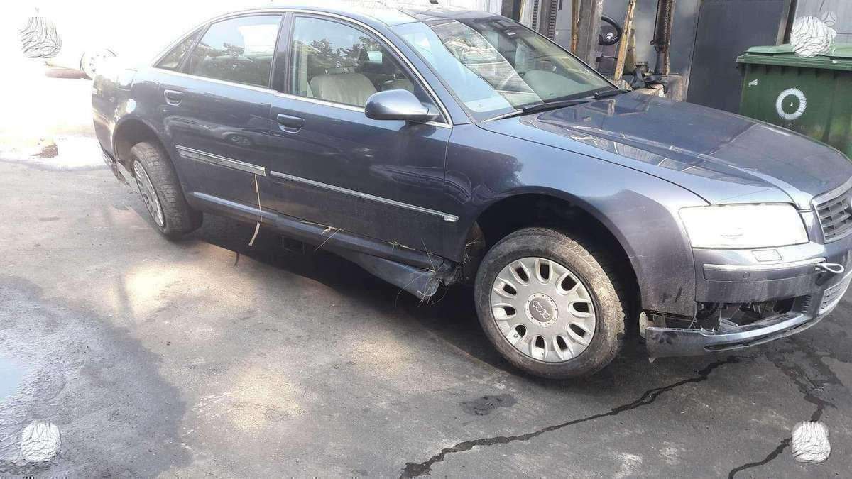 Audi A8 Dalimis