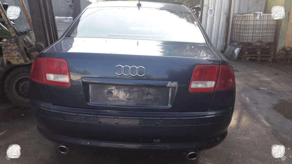 Audi A8 Dalimis
