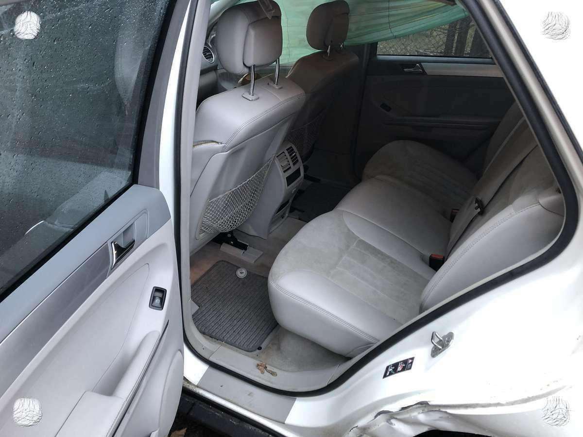 Mercedes-Benz ML320