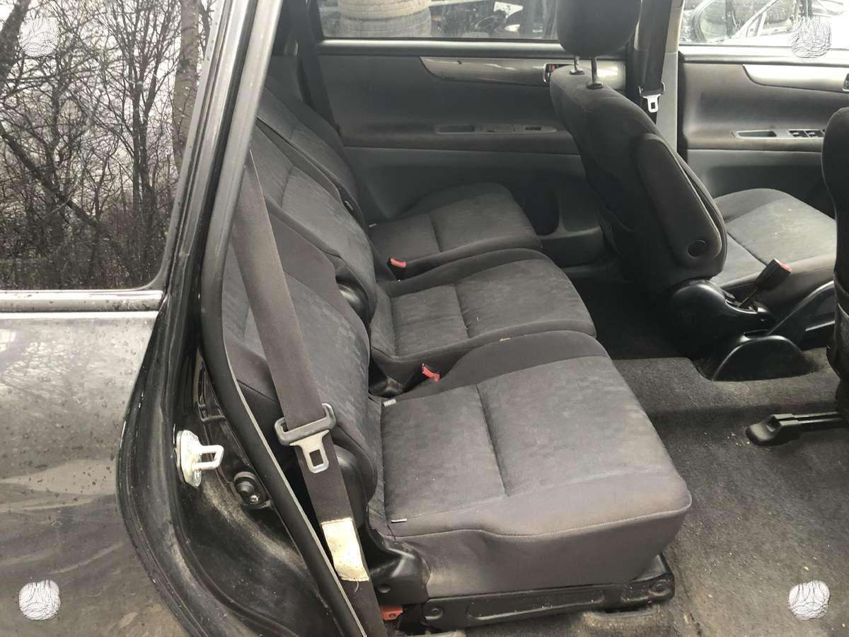 Toyota Avensis Verso