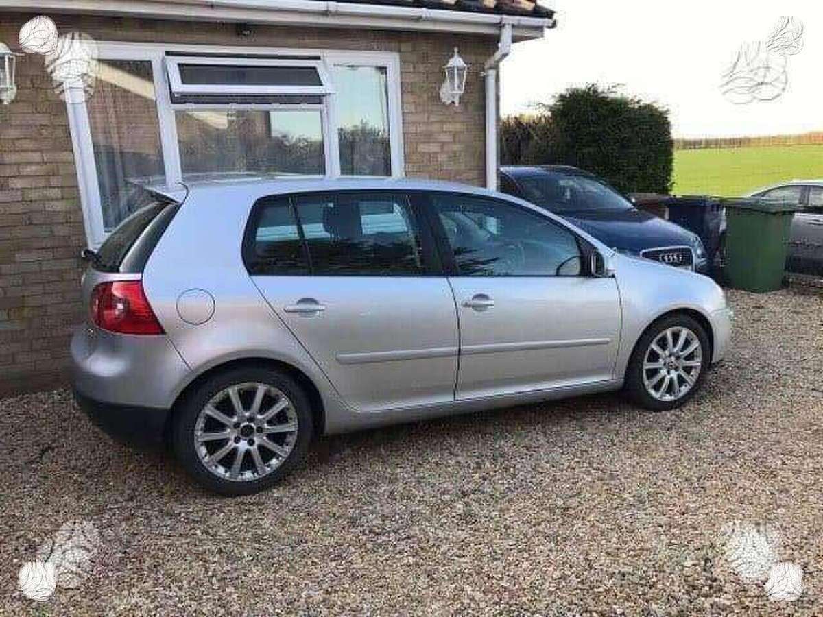 Volkswagen Golf Dalimis