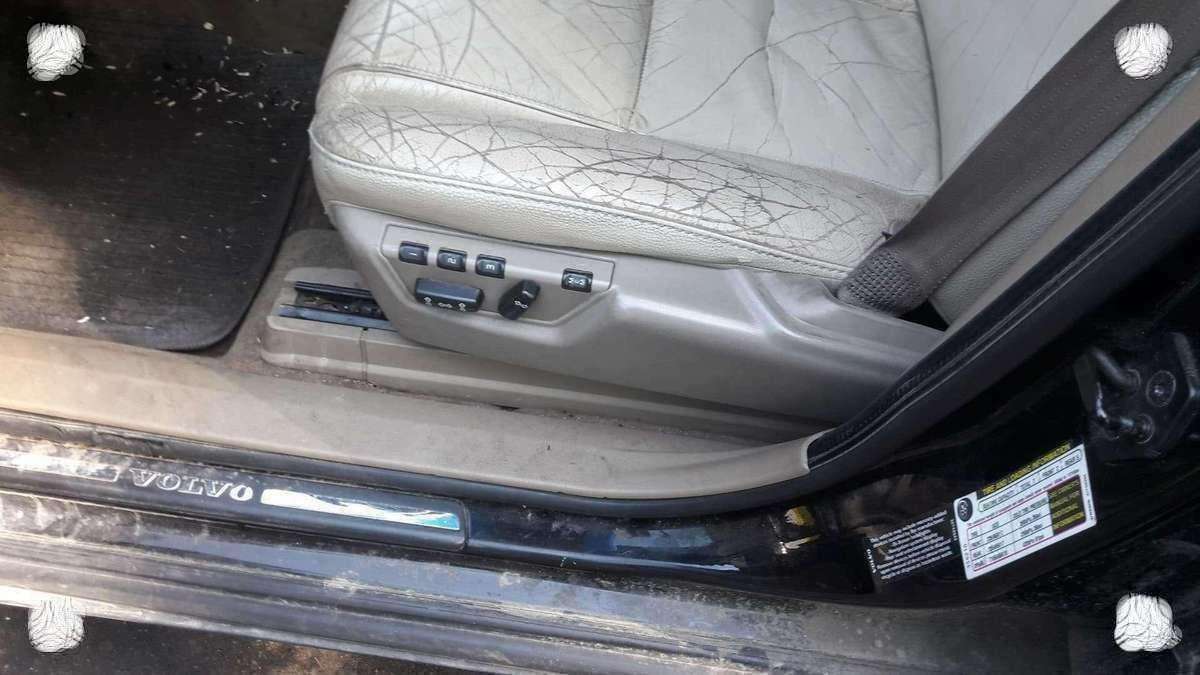 Volvo XC90 Dalimis