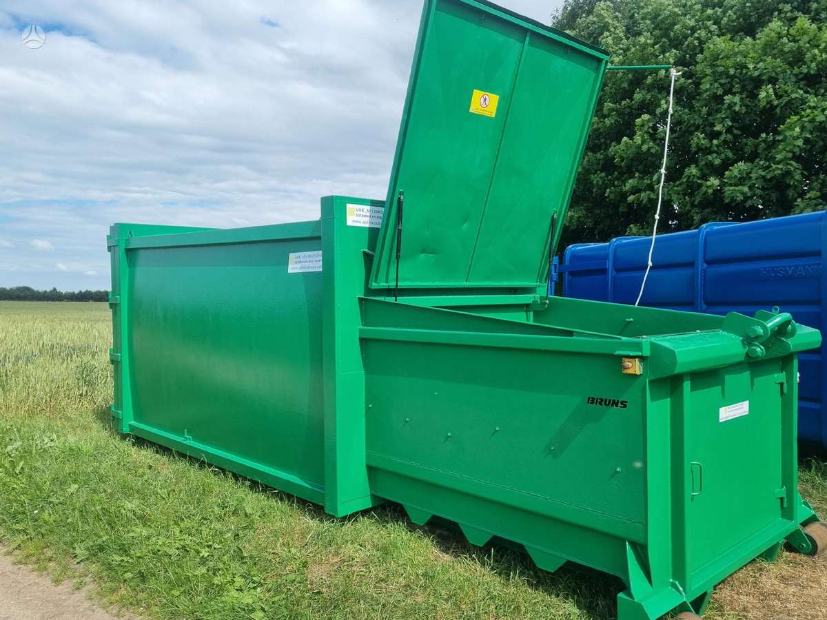 -Kita- Avermann, waste containers