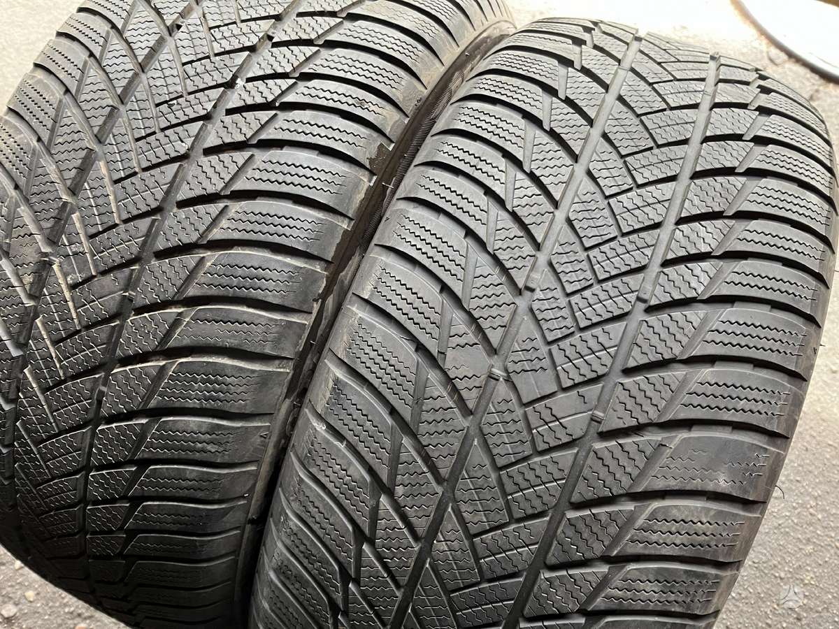 Bridgestone Blizzak LM001, зимние 285/45 R21
