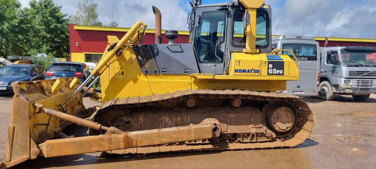 Komatsu D65PX-15E0, бульдозеры
