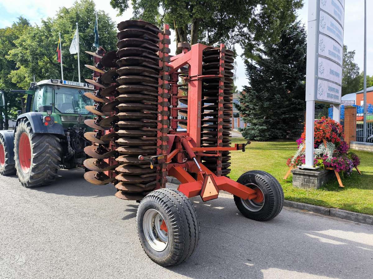 He-va Disc roller, scrapers, scrubbers