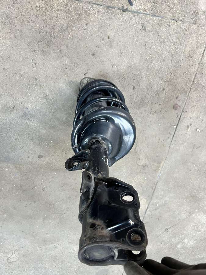 Subaru Outback, kyb135a21, shock absorber