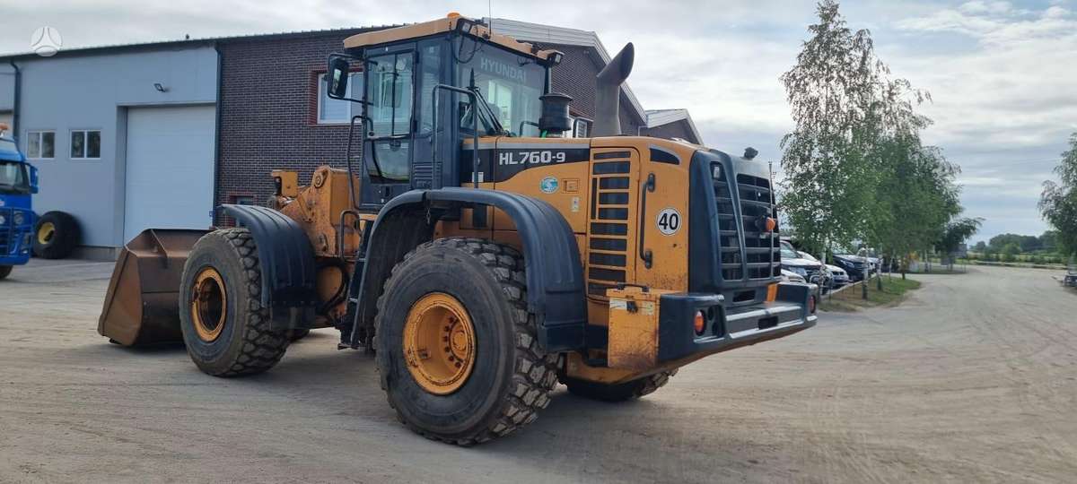Hyundai HL 760-9, frontal loader