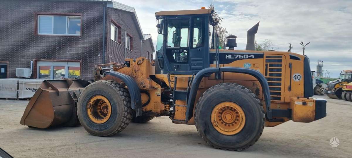 Hyundai HL 760-9, frontal loader