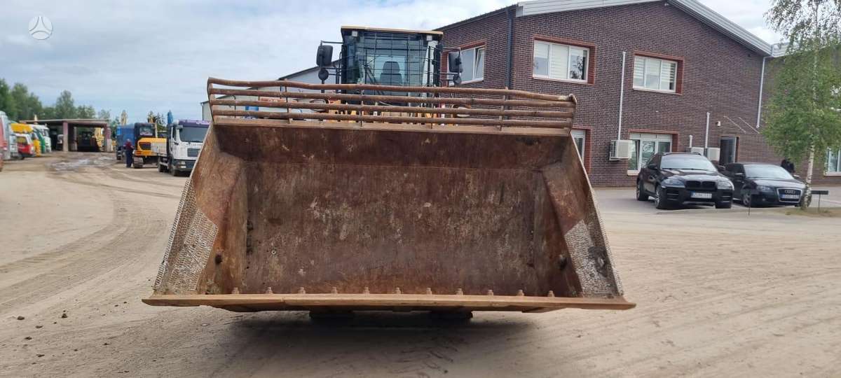 Hyundai HL 960, фронтальные погрузчики