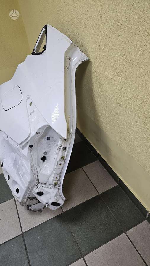Lexus NX klasė rezerves daļās