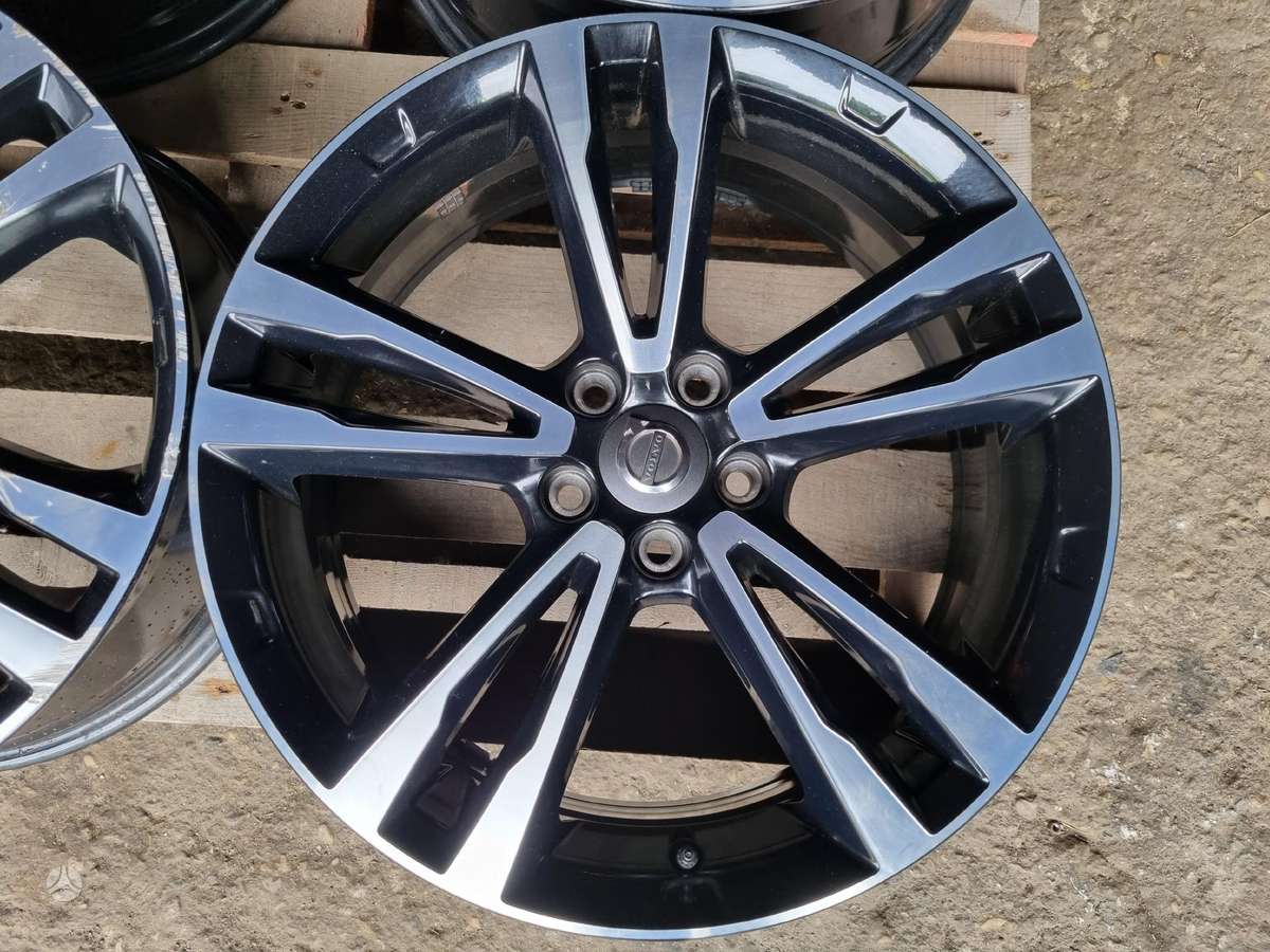 Volvo 31381536, light alloy, R19