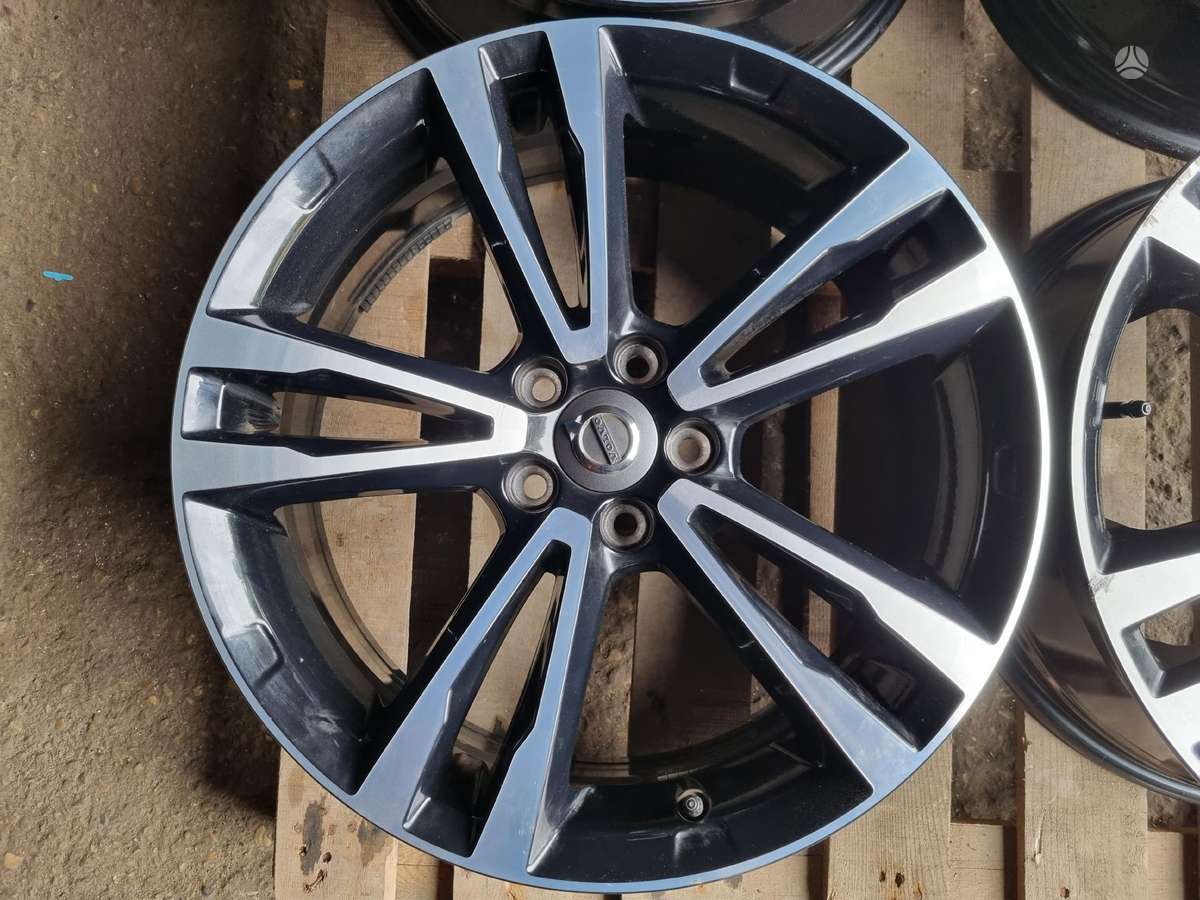 Volvo 31381536, light alloy, R19