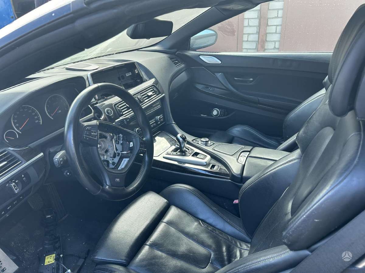 BMW M6 по частям. S63b variklis dalimis