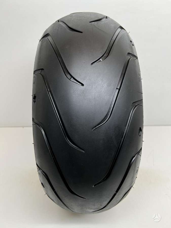 Michelin Scorcher “11”, летние 240/40 R18