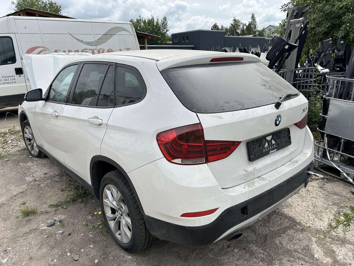 BMW X1 Dalis pristatome i visus miestus