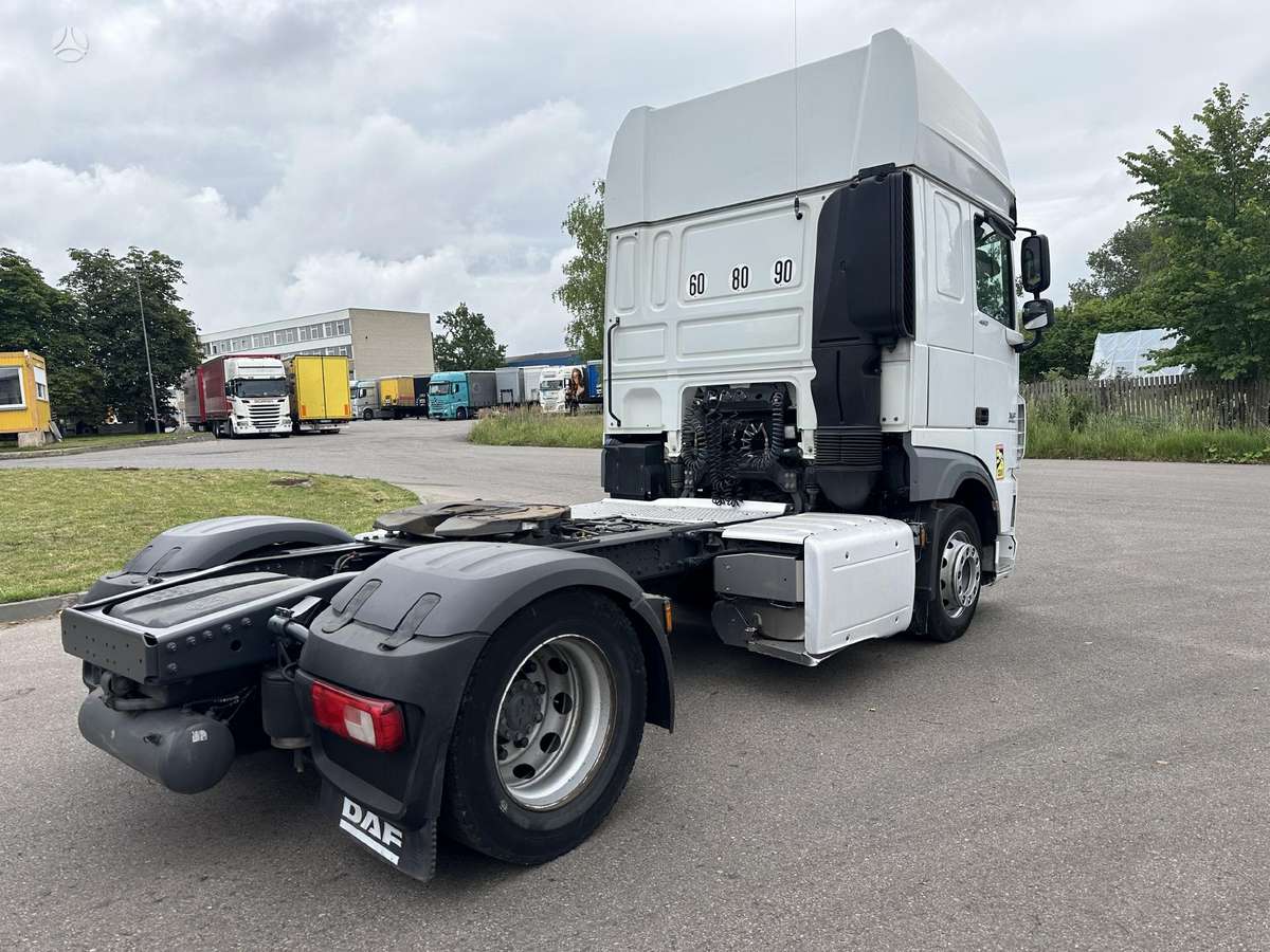 DAF XF 106.460, double sleeper