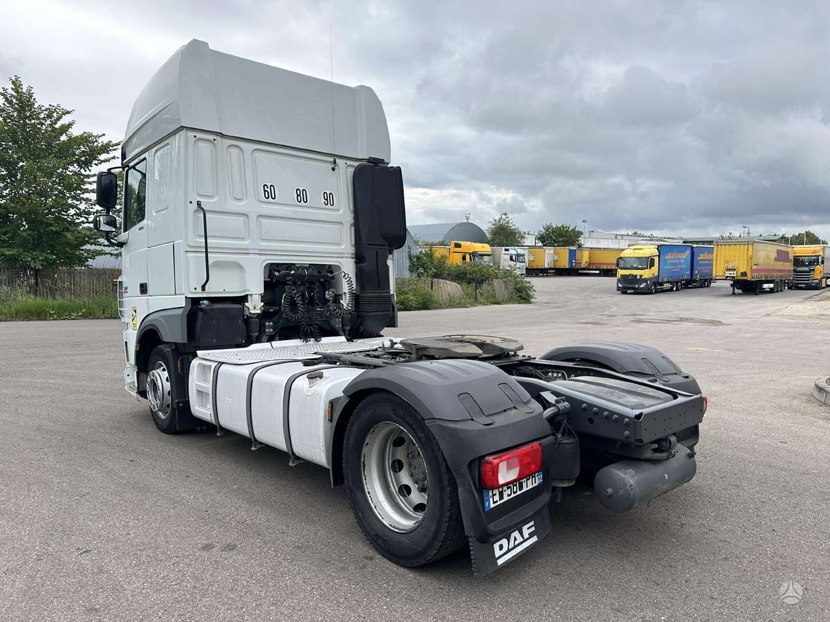 DAF XF 106.460, double sleeper