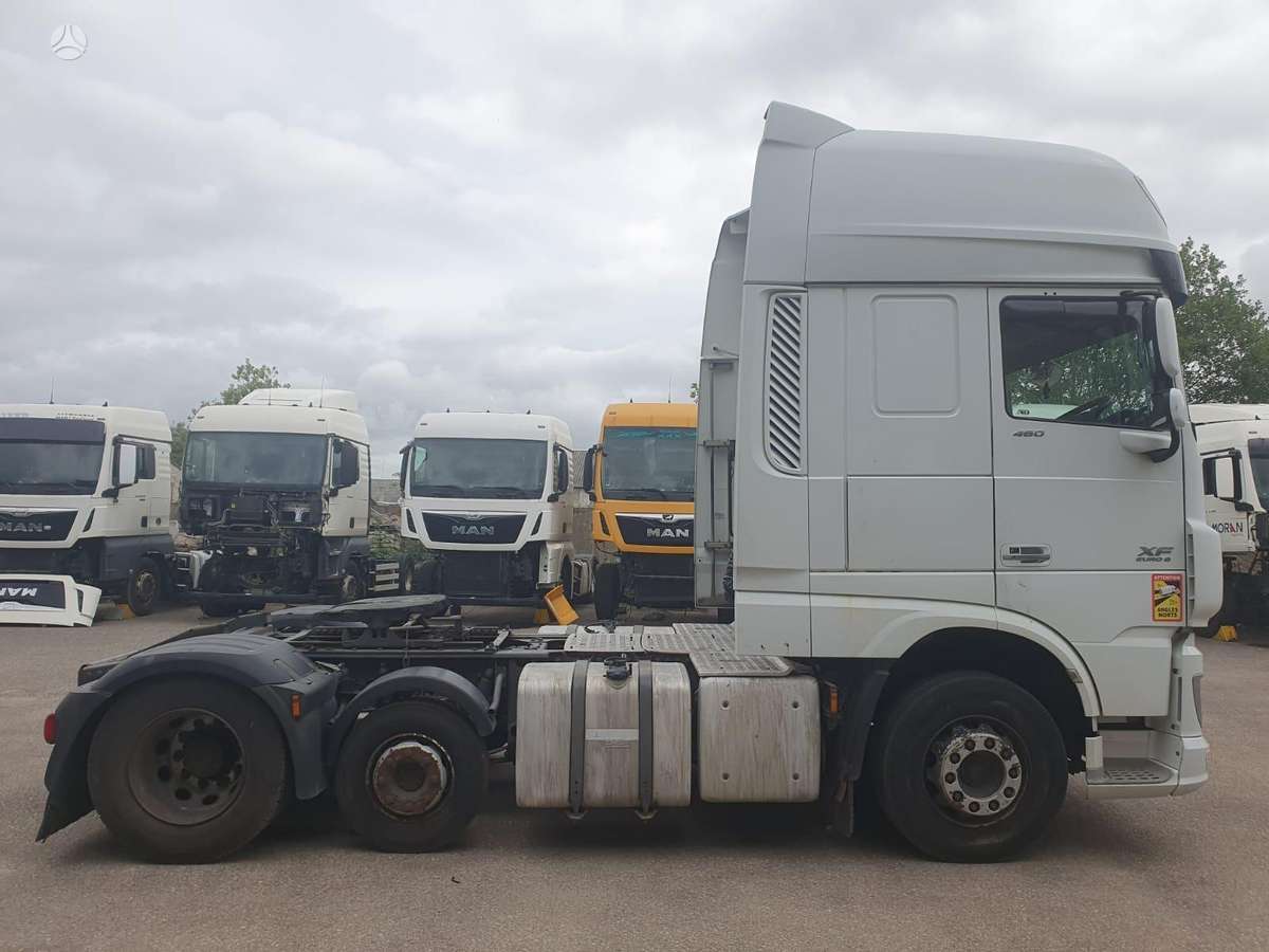DAF XF106, semi-trailer trucks