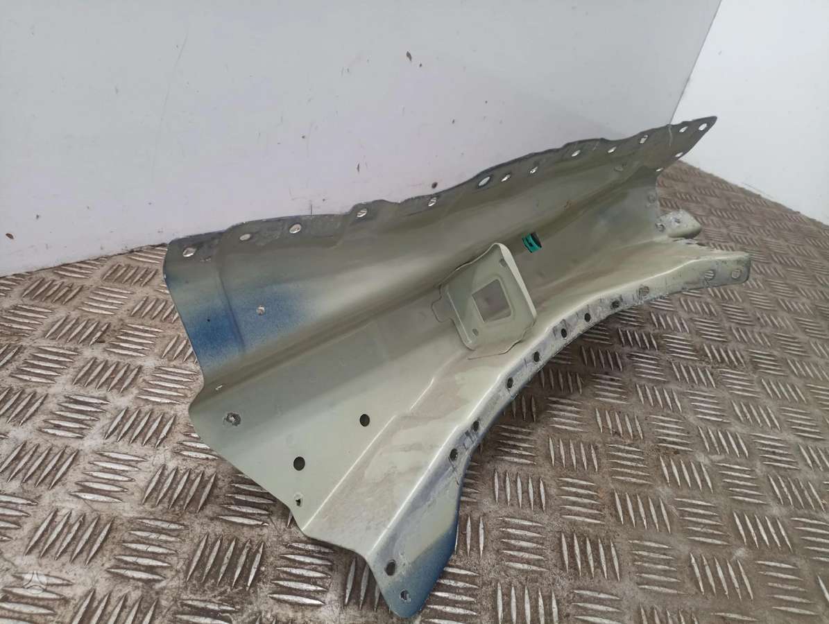 Kia EV6 kėbulo dalys