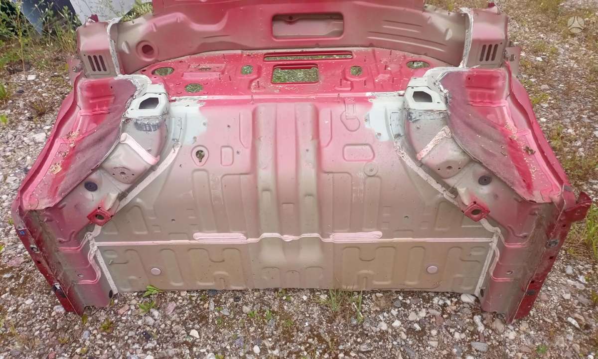 Kia EV6 kėbulo dalys