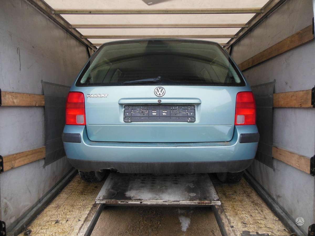 Niewiadow PRIEKABA, auto treileris