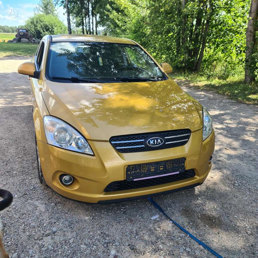 Kia Ceed for parts. Europa dalimis