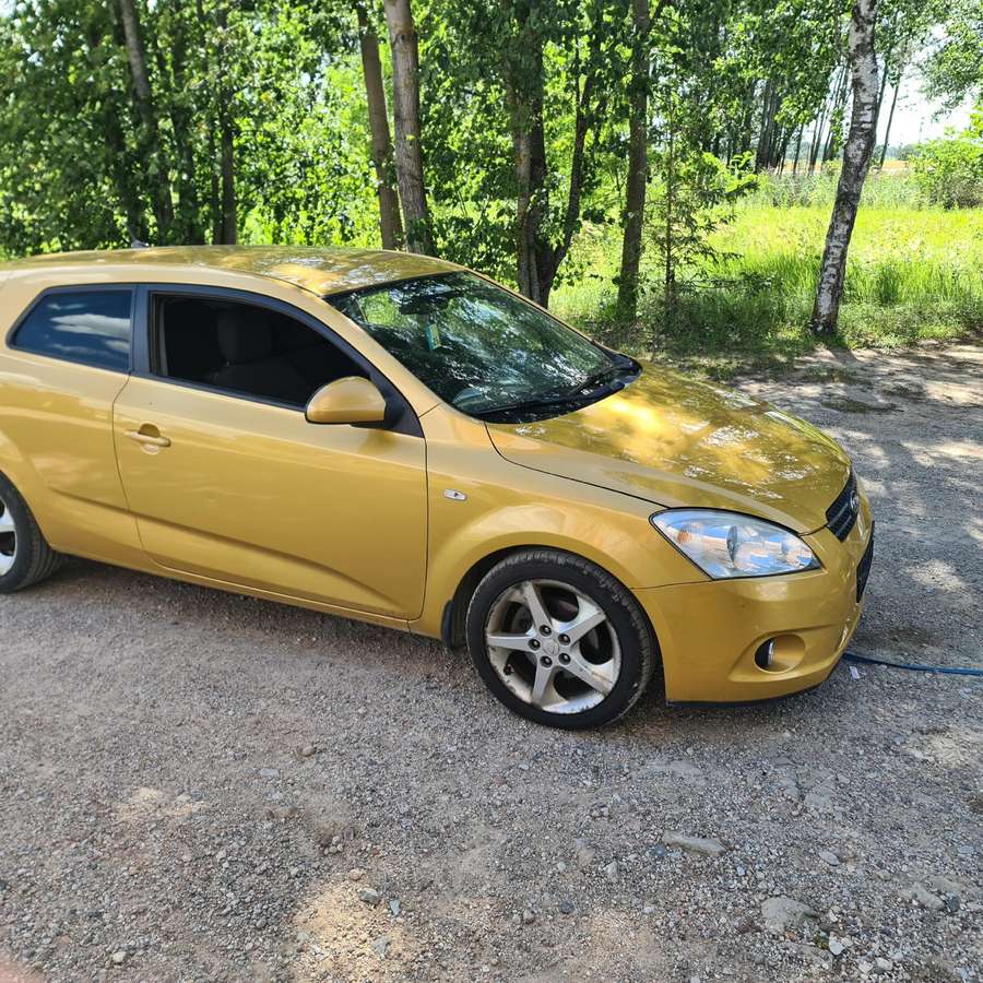 Kia Ceed for parts. Europa dalimis