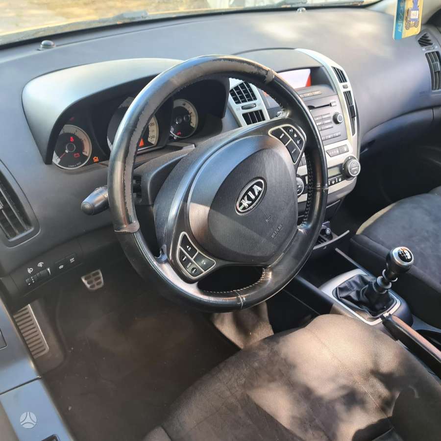 Kia Ceed for parts. Europa dalimis