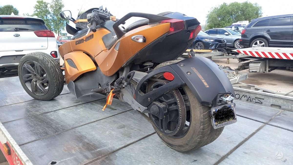 Can-Am Spyder, trikes