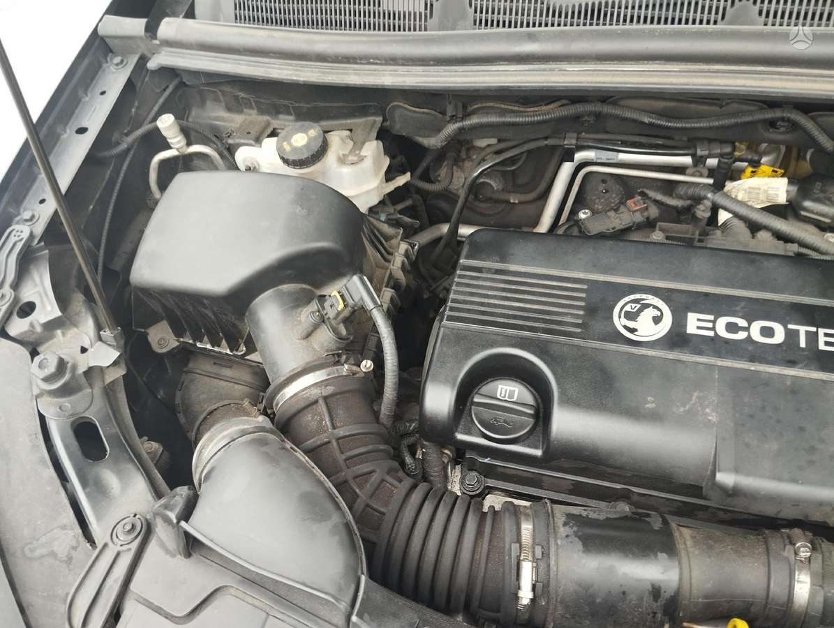 Opel Mokka dalimis. Spalvos kodas gap