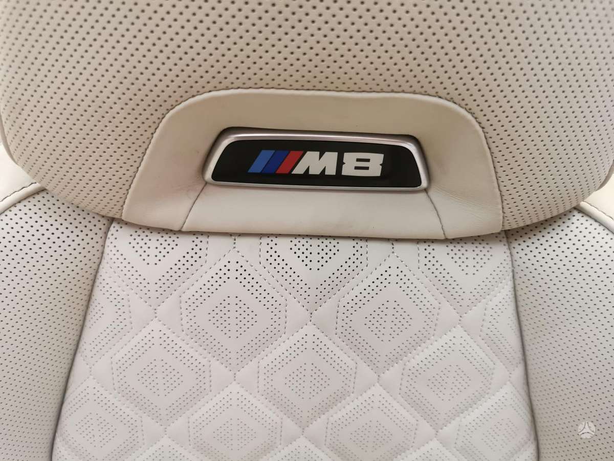 BMW M8