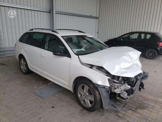 Skoda Octavia Crm engine pgt gearbox canton audio