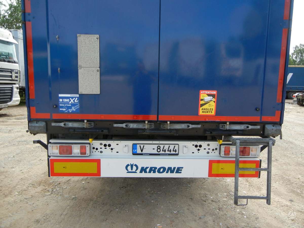 Krone SD, užuolaidinės / tentinės