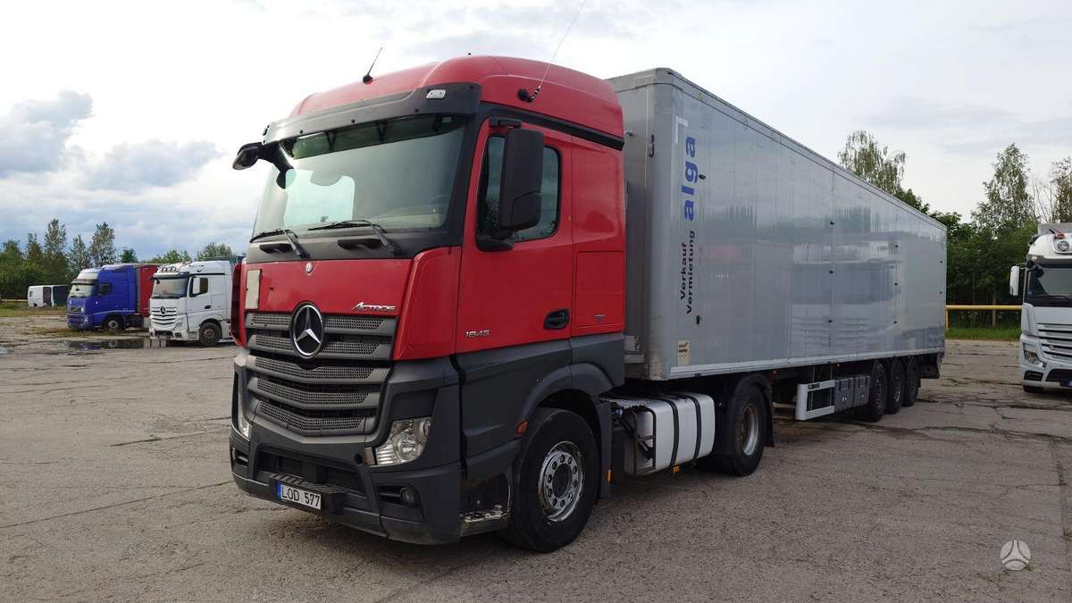Mercedes-Benz Actros, double sleeper