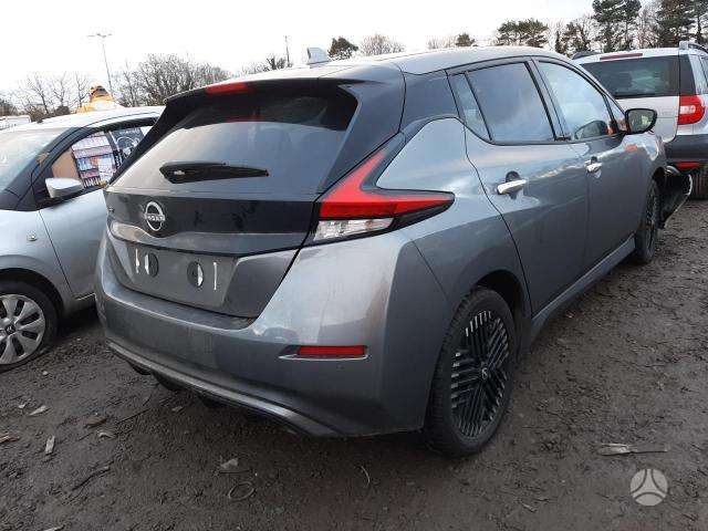 Nissan Leaf Auto ardomas platesnė info telefonu