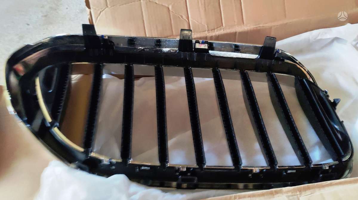 BMW 5 serija front grill, roof rack