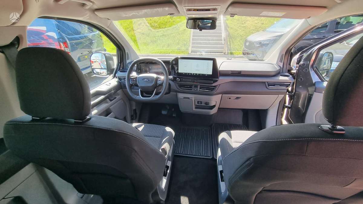 Volkswagen Multivan, passenger minibus