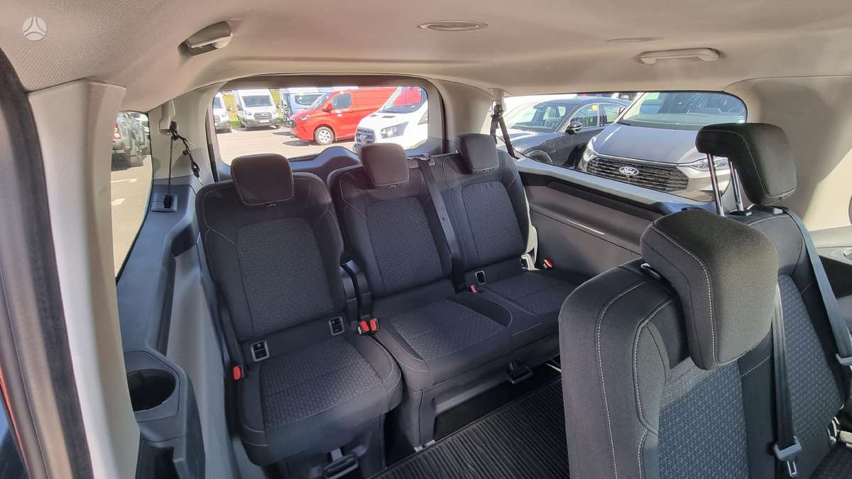 Volkswagen Multivan, passenger minibus