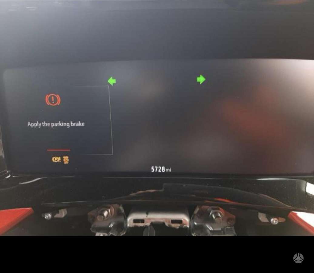 Opel Mokka по частям. Dalimis elektra