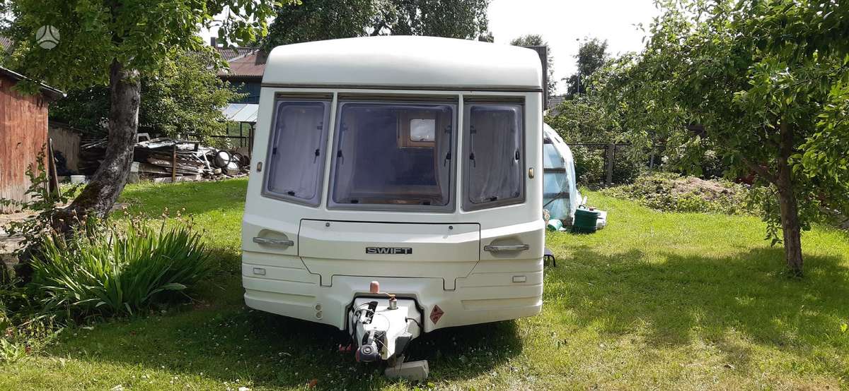 Swift CORNICHE, kemperis
