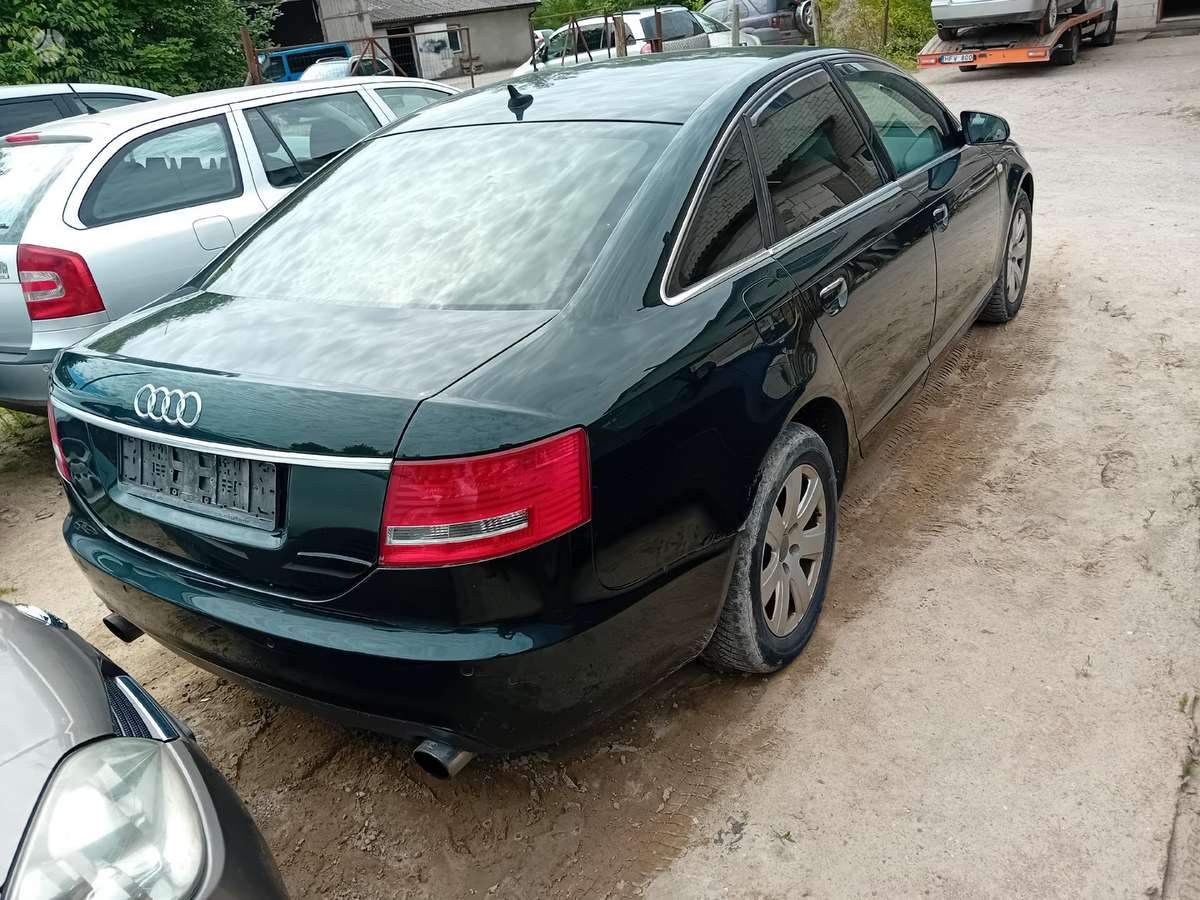 Audi A6 dalimis