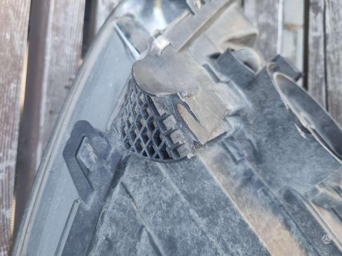 Ford Transit Connect lights