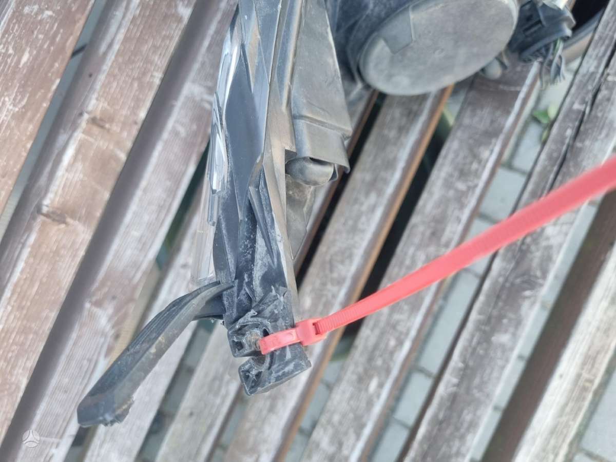 Ford Transit Connect lights