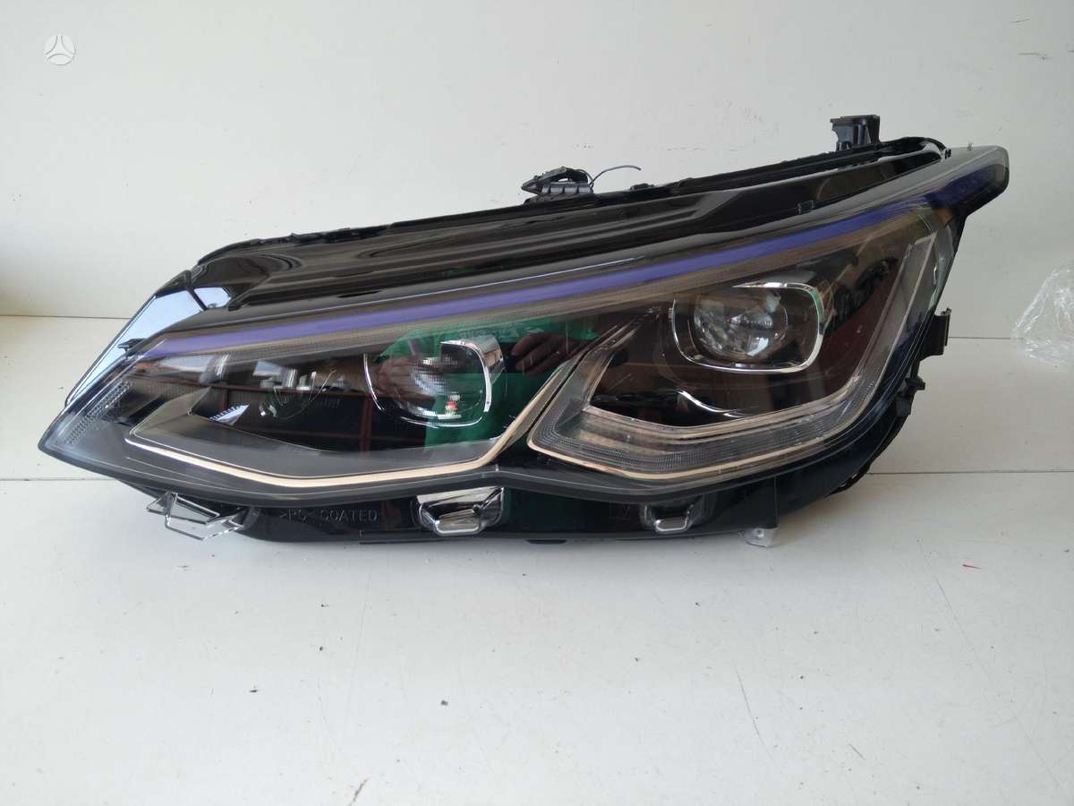 Volkswagen Golf žibintai