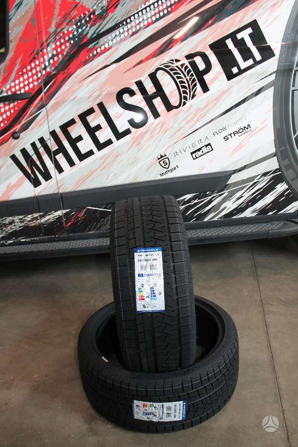 Triangle SnowLink PL02 XL, žieminės 245/35 R20