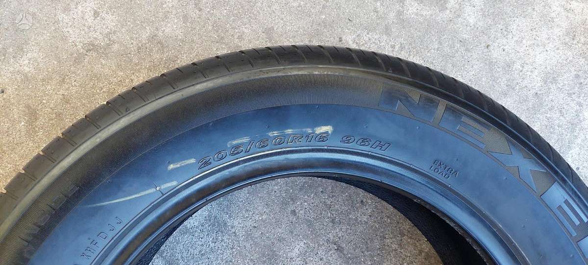 Nexen, summer 205/60 R16