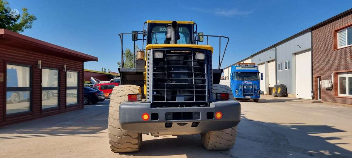 Komatsu WA470-6, frontal loader