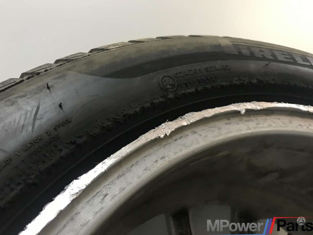 BMW „V-SPOKE“ 778, lengvojo lydinio, R17