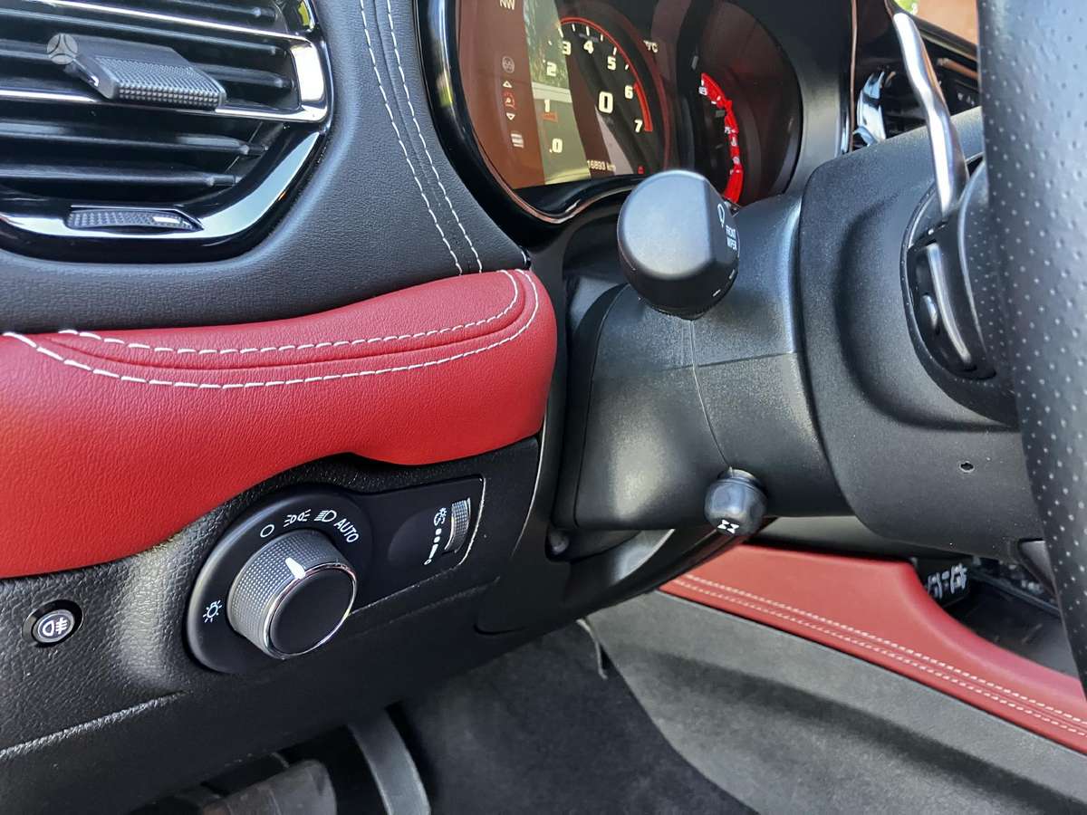 Dodge Durango, 6.2 l., Внедорожник / Кроссовер